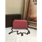 BOTTEGA VENETA Knot snakeskin-trimmed satin clutch 62548 Watermelon Red HV04662Mc61