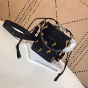 CHLOE Mini Roy leather bucket bag 3E128C black HV10041Is53