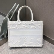 New SMALL DIOR BOOK TOTE Embroidered M1296-5 HV05686Uf80