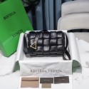 Knockoff Bottega Veneta PADDED CASSETTE BAG 591970 black HV11304Lg61