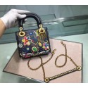 Replica Fashion MINI LADY DIOR EMBROIDERED BAG M0598CRMH-2 HV09762HM85