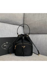 Replica Prada Re-Edition nylon Tote bag 81166 black HV09960ec82